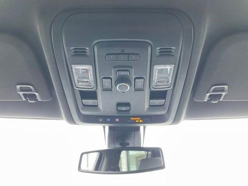 Used 2022 Chevrolet Tahoe RST w/ Luxury Package image 24