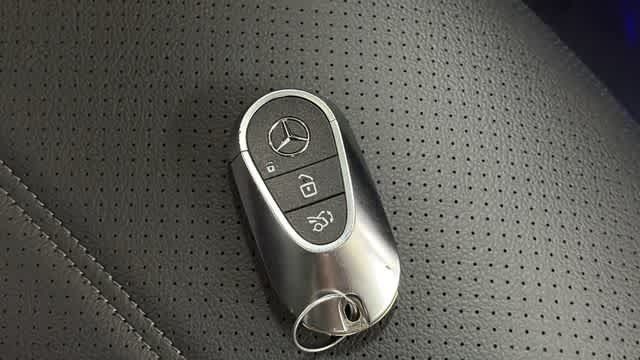 Certified 2026 Mercedes-Benz GLC 300 4MATIC image 36