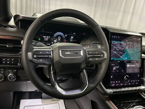 New 2026 GMC Yukon Denali AWD/4WD image 13