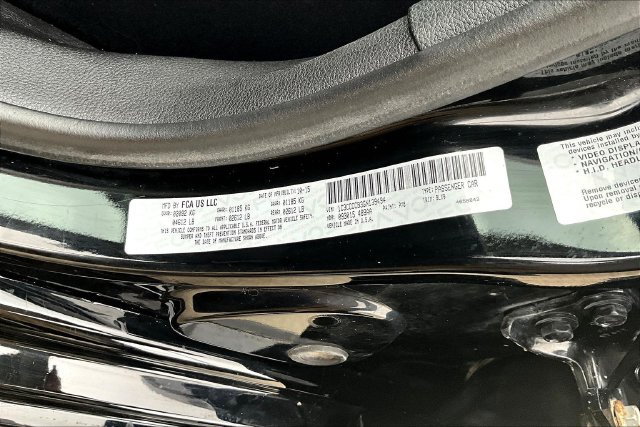 Used 2016 Chrysler 200 C FWD image 18