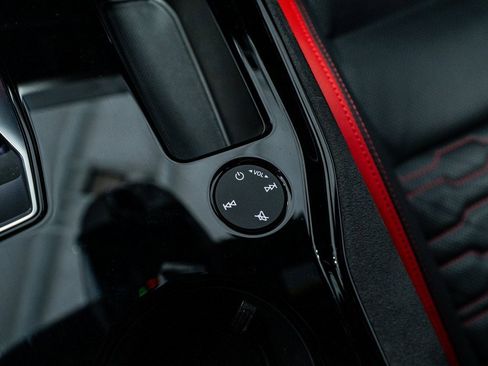 Used 2023 Audi RS e-tron GT image 50