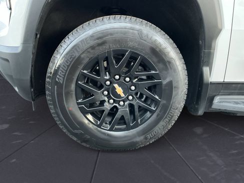 Used 2024 Chevrolet Silverado EV W/T AWD/4WD image 14