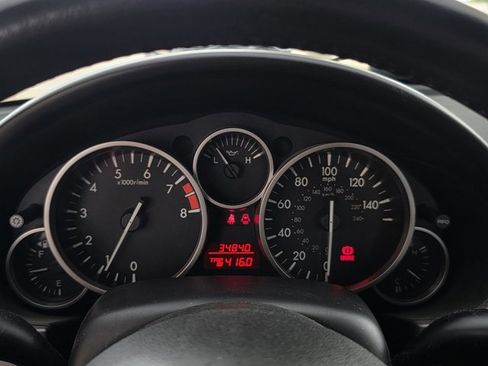 Used 2010 MAZDA MX-5 Miata Sport image 13