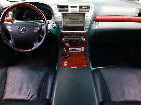 Used 2011 Lexus LS 460 w/ Luxury Value Edition RWD image 26