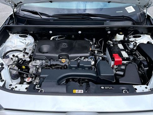 Used 2023 Toyota RAV4 XLE Premium FWD image 32