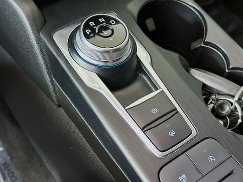 Used 2022 Ford Escape SE w/ SE Sport Appearance Package FWD image 19