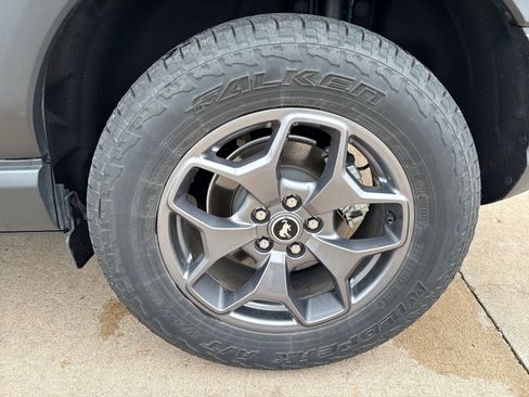Certified 2024 Ford Bronco Sport Badlands w/ Premium Package AWD/4WD image 12