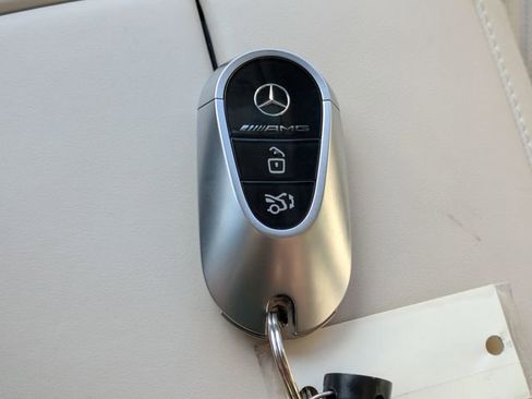 Used 2025 Mercedes-Benz S 63 AMG S image 32