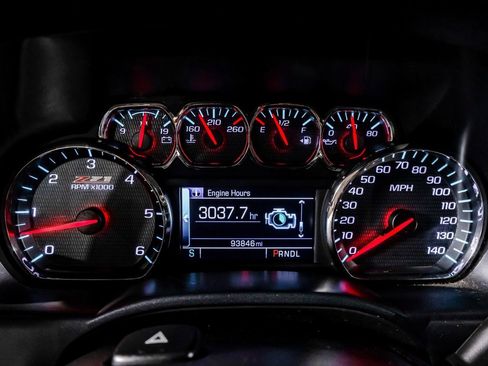 Used 2018 Chevrolet Silverado 1500 LTZ Z71 w/ LTZ Plus Package image 19