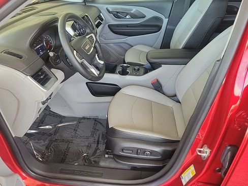 Used 2023 GMC Terrain SLT w/ Infotainment Package II FWD image 11