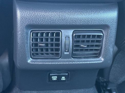 Certified 2025 Toyota Camry SE w/ Convenience Package image 44