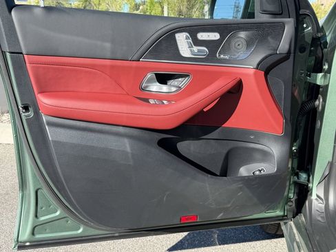 New 2025 Mercedes-Benz GLE 580 4MATIC image 16