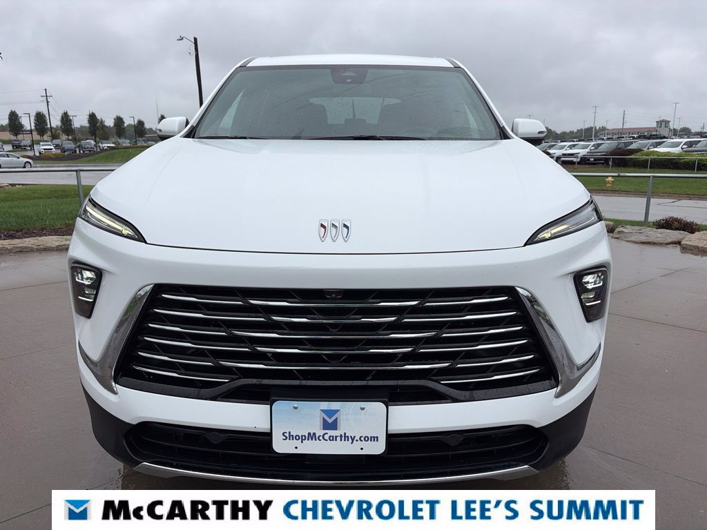 Used 2026 Buick Enclave Preferred FWD image 3