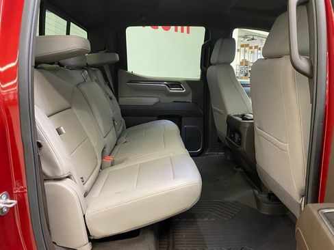 Used 2024 Chevrolet Silverado 1500 RST w/ Convenience Package II AWD/4WD image 15