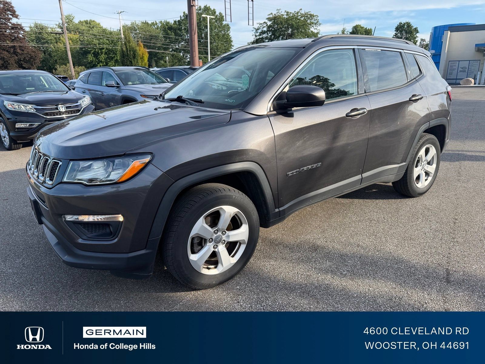 Used 2018 Jeep Compass Latitude w/ Popular Equipment Group AWD/4WD image 1