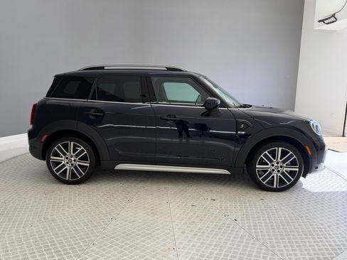 Used 2024 MINI Cooper Countryman S FWD image 8