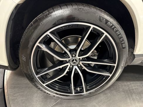 Used 2020 Mercedes-Benz GLS 580 4MATIC image 13