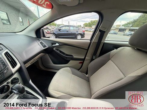 Used 2014 Ford Focus SE w/ SE Winter Package FWD image 21