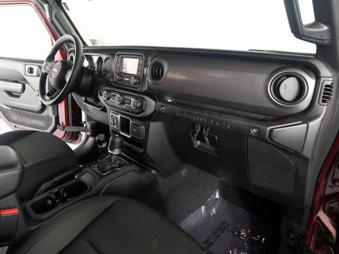 Used 2021 Jeep Wrangler Sport AWD/4WD image 22