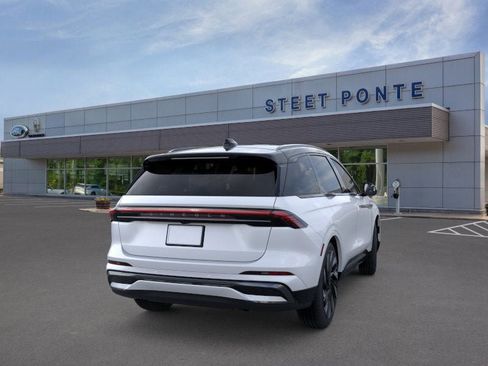 New 2026 Lincoln Nautilus Reserve w/ Jet Appearance Package image 8