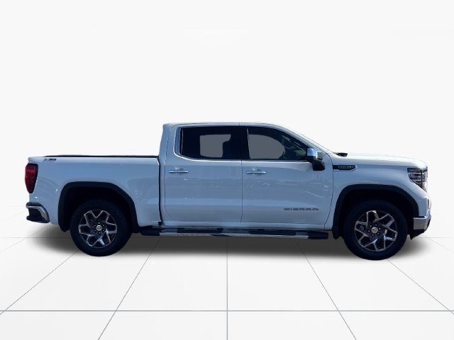 Used 2025 GMC Sierra 1500 SLT w/ SLT Premium Plus Package AWD/4WD image 7