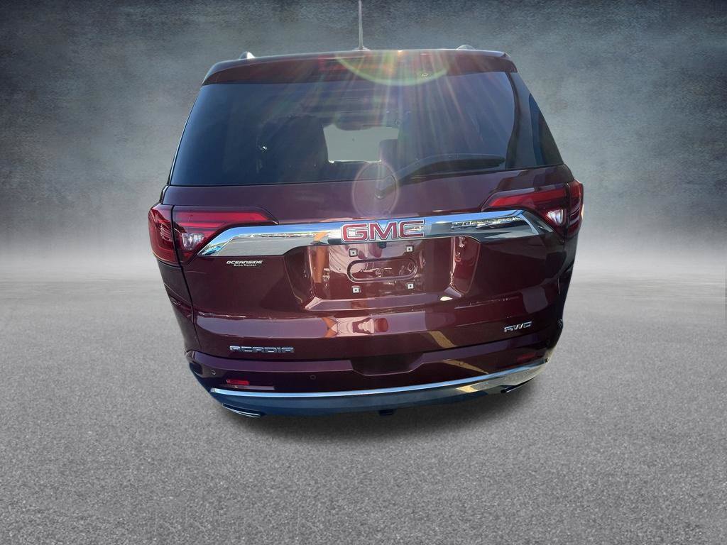 Used 2017 GMC Acadia Denali w/ Technology Package AWD/4WD image 7
