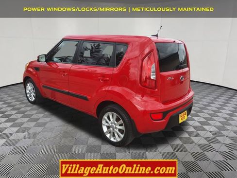 Used 2012 Kia Soul + FWD image 2