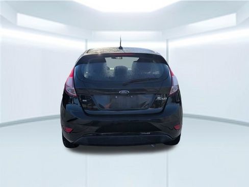 Used 2019 Ford Fiesta SE FWD image 5