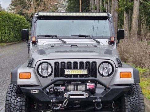 Used 2000 Jeep Wrangler Sport AWD/4WD image 1