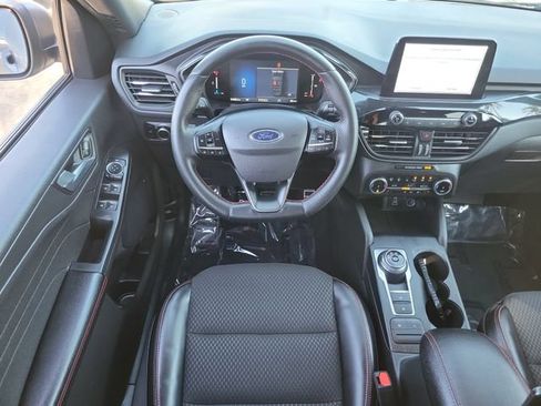 Used 2024 Ford Escape ST-Line AWD/4WD image 7