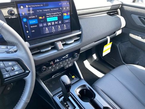 New 2026 Subaru Outback Limited XT AWD/4WD image 16