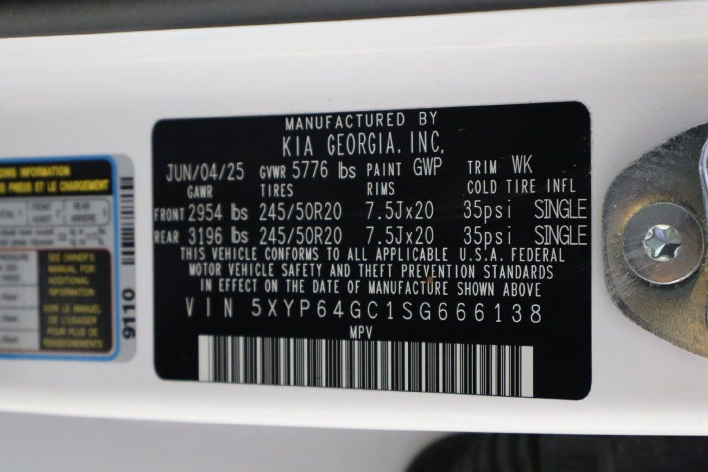 Used 2025 Kia Telluride S FWD image 42