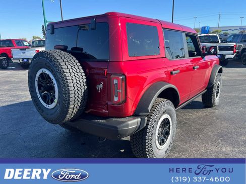 New 2025 Ford Bronco Badlands image 8