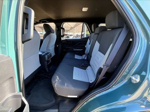 Used 2025 Toyota 4Runner TRD Off-Road AWD/4WD image 19