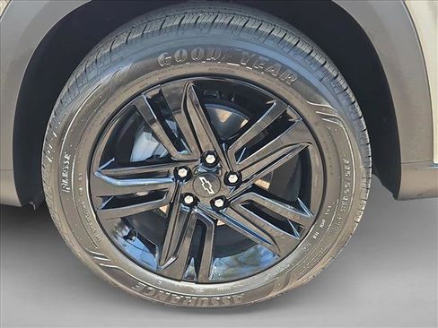 Used 2026 Chevrolet Trax ACTIV FWD image 28