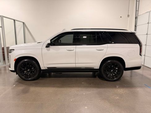 Used 2023 Cadillac Escalade Sport w/ LPO, ONYX Package AWD/4WD image 8
