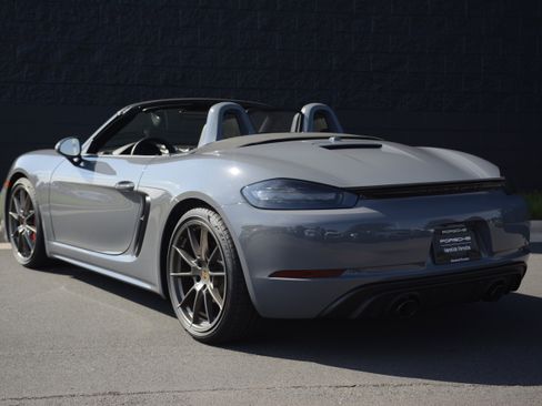 Certified 2024 Porsche 718 Boxster GTS RWD image 3