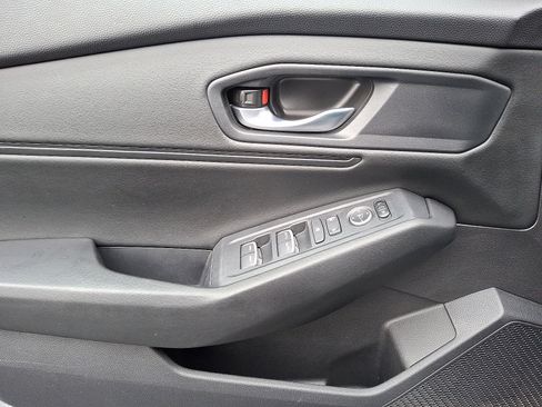 Certified 2023 Honda Accord EX image 10