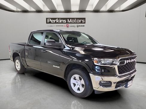 Certified 2025 RAM 1500 Big Horn AWD/4WD image 7