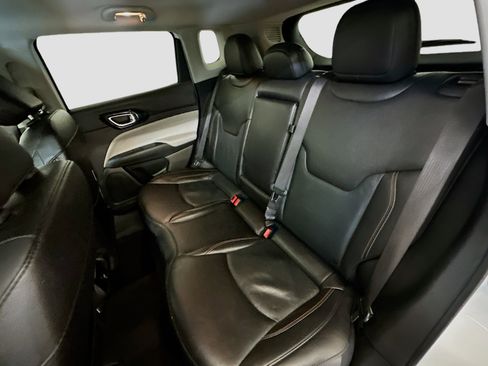 Used 2022 Jeep Compass Limited image 28