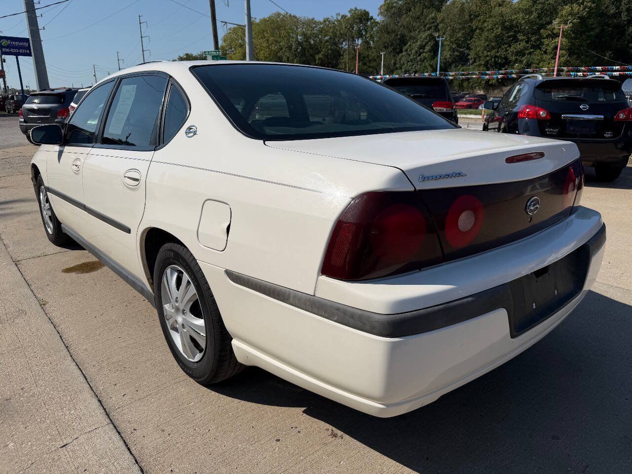 Used 2001 Chevrolet Impala w/ Preferred Equipment Group FWD image 5