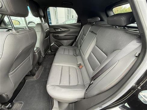 Certified 2023 Chevrolet TrailBlazer RS w/ Convenience Package image 19