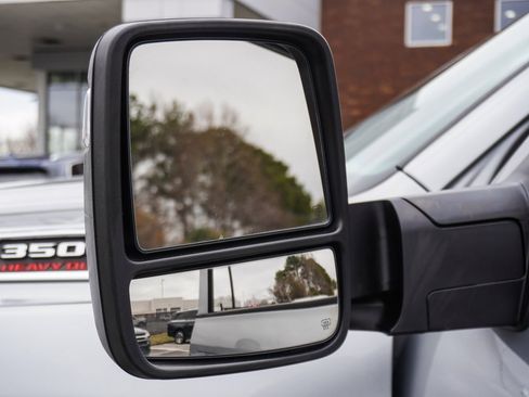 Used 2023 RAM 3500 Tradesman image 40