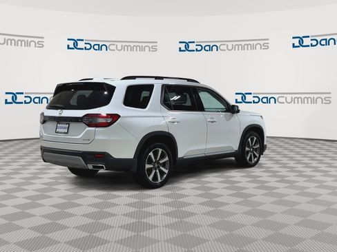 Used 2023 Honda Pilot Elite image 8