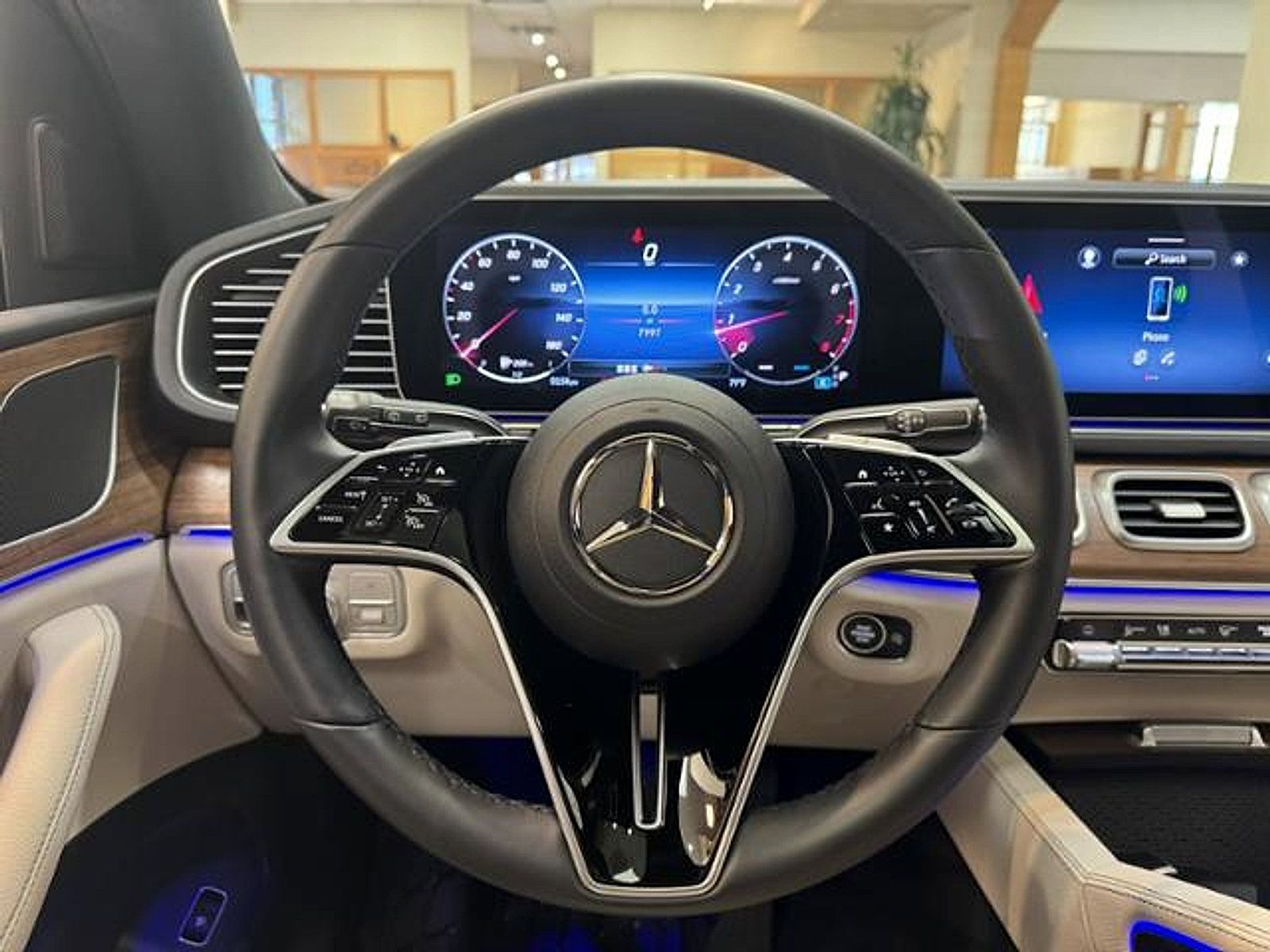 Used 2026 Mercedes-Benz GLE 350 4MATIC image 12