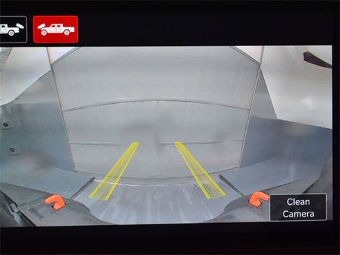 Used 2024 Jeep Gladiator Mojave w/ Technology Group image 24