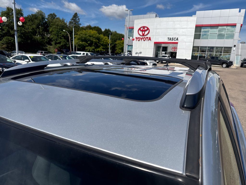 Used 2015 Toyota RAV4 XLE AWD/4WD image 43