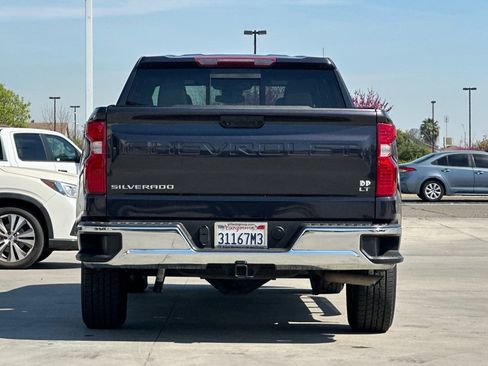 Used 2022 Chevrolet Silverado 1500 LT w/ Convenience Package II AWD/4WD image 5