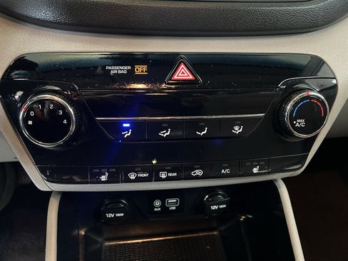 Used 2018 Hyundai Tucson SEL image 18