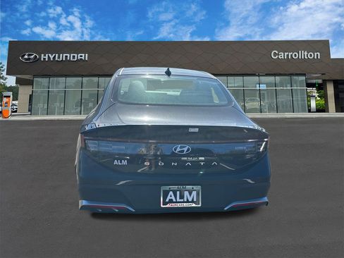 New 2025 Hyundai Sonata SE image 6